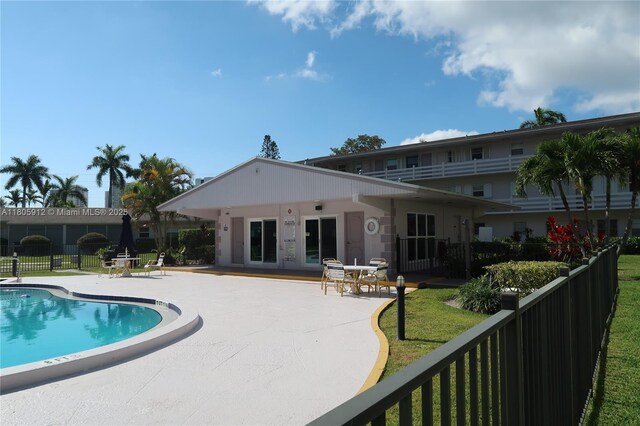 700 Layne Blvd Unit 112, Hallandale Beach, FL 33009 - photo 3