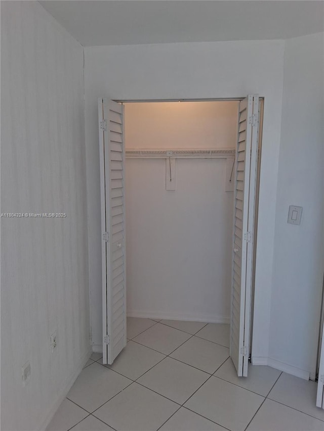 1400 Saint Charles Pl Unit 516, Pembroke Pines, FL 33026 - view of closet