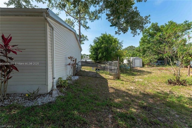 4018 Caloosa Loop, La Belle, FL 33935 - view of yard
