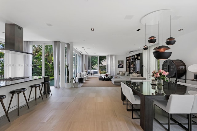 4700 N Meridian Ave, Miami Beach, FL 33140 - view of dining space