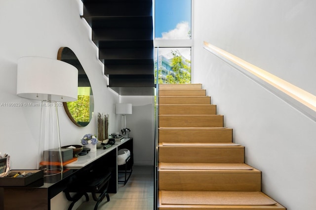 4700 N Meridian Ave, Miami Beach, FL 33140 - view of staircase