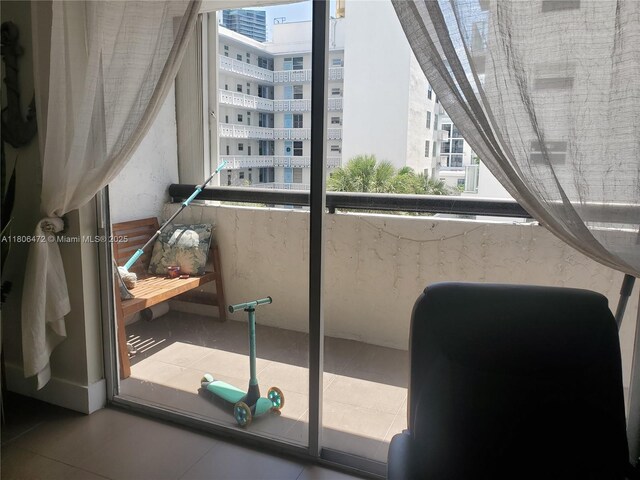 1775 Washington Ave Unit 4A, Miami Beach, FL 33139 - view of balcony