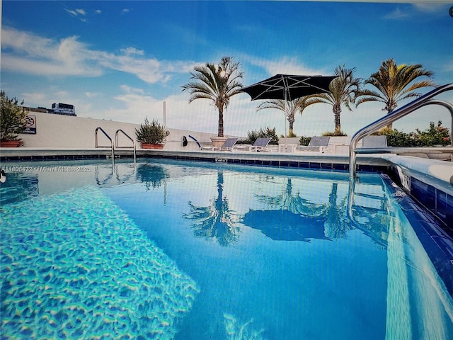 1775 Washington Ave Unit 4A, Miami Beach, FL 33139 - view of community pool