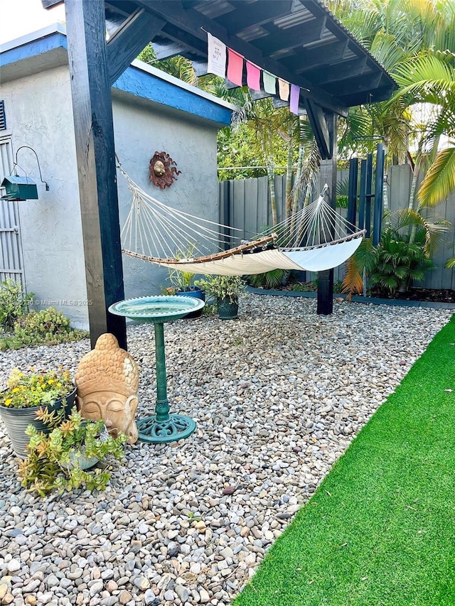 101 NE 9th Ave, Hialeah, FL 33010 - view of yard