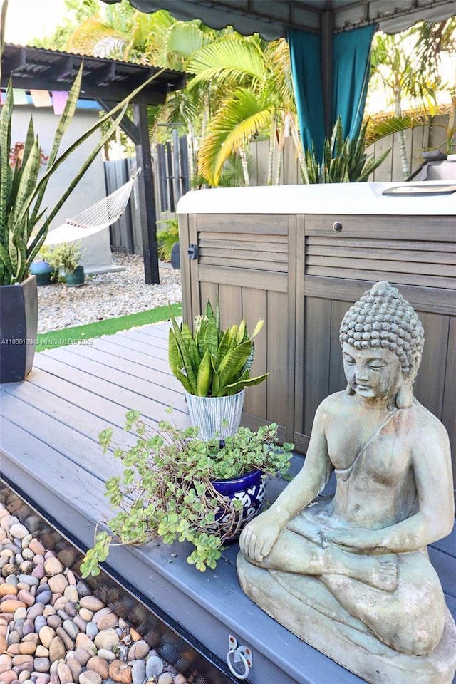 101 NE 9th Ave, Hialeah, FL 33010 - wooden deck featuring a jacuzzi