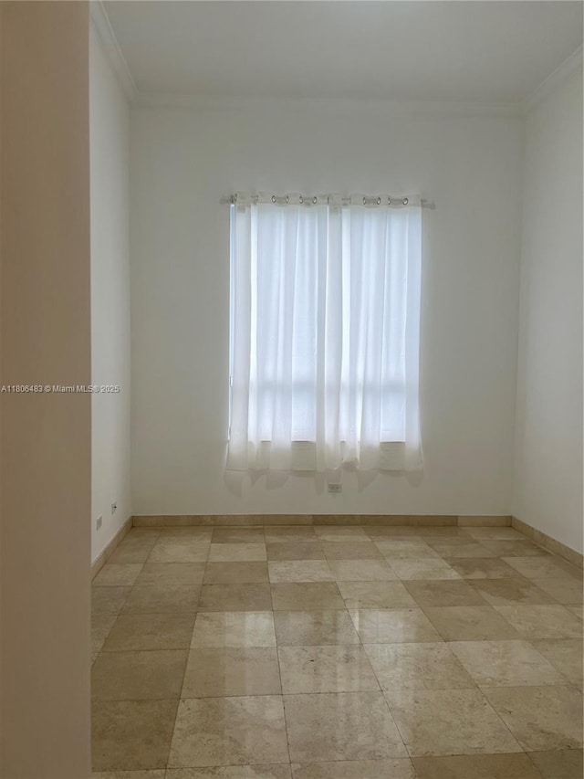 808 Brickell Key Dr Unit 404, Miami, FL 33131 - unfurnished room with ornamental molding and baseboards