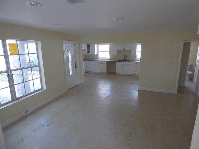 2507 N 66th Ave, Hollywood, FL 33024 - foyer with baseboards and recessed lighting