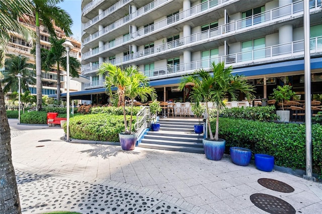690 SW 1st Ct Unit 2717, Miami, FL 33130 - view of home's community