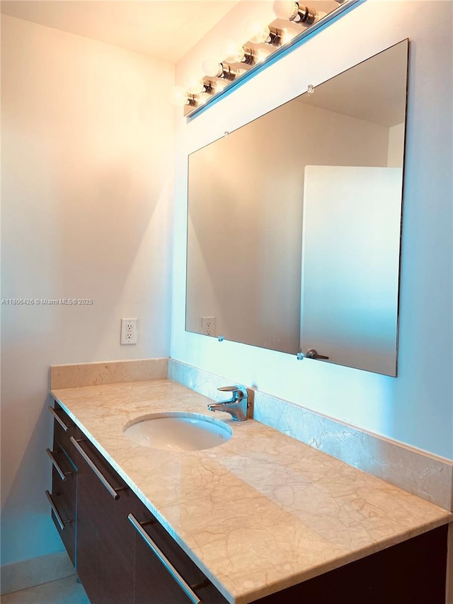 1900 N Bayshore Dr Unit 4708, Miami, FL 33132 - bathroom featuring vanity
