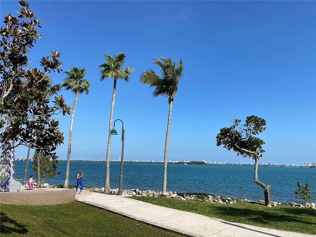 1900 N Bayshore Dr Unit 4708, Miami, FL 33132 - water view