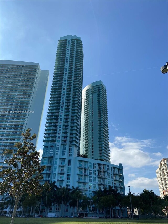 1900 N Bayshore Dr Unit 4708, Miami, FL 33132 - view of building exterior