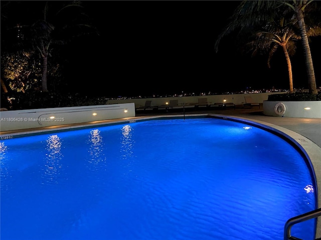 1900 N Bayshore Dr Unit 4708, Miami, FL 33132 - view of community pool