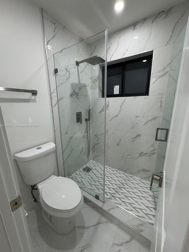 940 SW 78th Pl, Miami, FL 33144 - bathroom featuring toilet, a marble finish shower, and marble finish floors