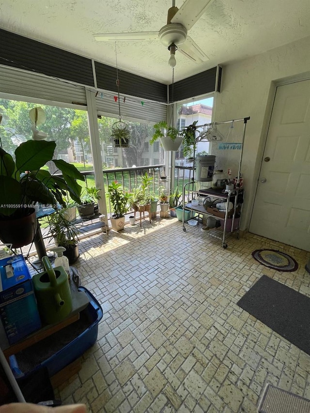 7400 NW 17th St Unit 209, Plantation, FL 33313 - sunroom / solarium featuring ceiling fan