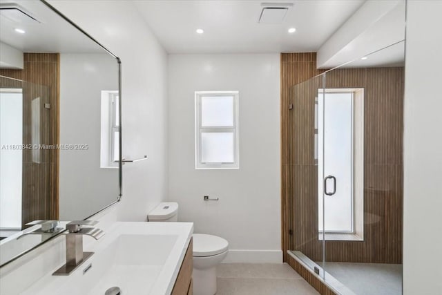 1459 Jefferson St, Hollywood, FL 33020 - full bath featuring a shower stall, toilet, vanity, recessed lighting, and baseboards