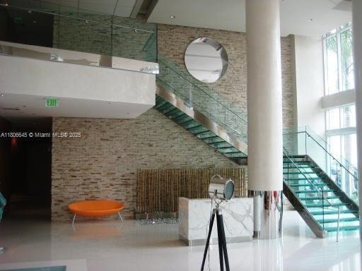 41 SE 5th St Unit 2317, Miami, FL 33131 - building lobby with a high ceiling