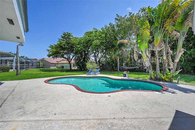 5362 NW 108th Way, Coral Springs, FL 33076 - swimming pool with a patio area