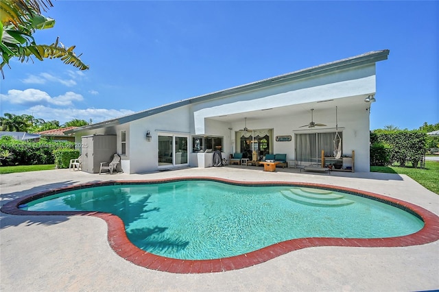 5362 NW 108th Way, Coral Springs, FL 33076 - outdoor pool featuring a patio area and ceiling fan