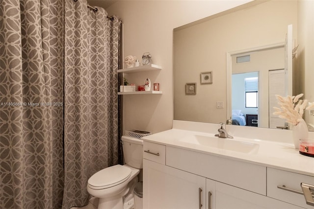 10966 W 33rd Way, Hialeah, FL 33018 - bathroom featuring vanity, toilet, ensuite bath, and curtained shower