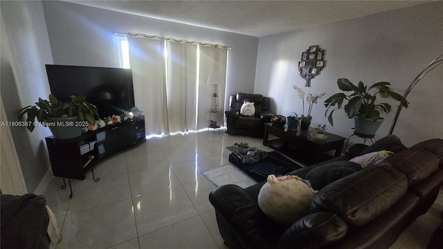 12500 SW 5th Ct Unit 307M, Pembroke Pines, FL 33027 - living room featuring tile patterned flooring