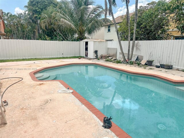 9731 SW 13th St, Pembroke Pines, FL 33025 - photo 17