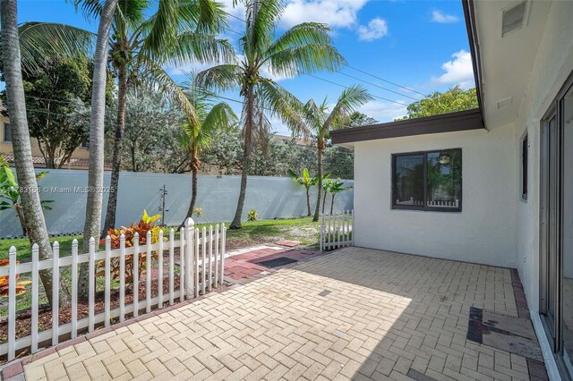 11310 NW 35th St, Sunrise, FL 33323 - photo 32