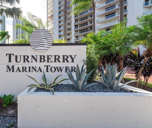 19500 Turnberry Way Unit 12A, Aventura, FL 33180 - view of community sign