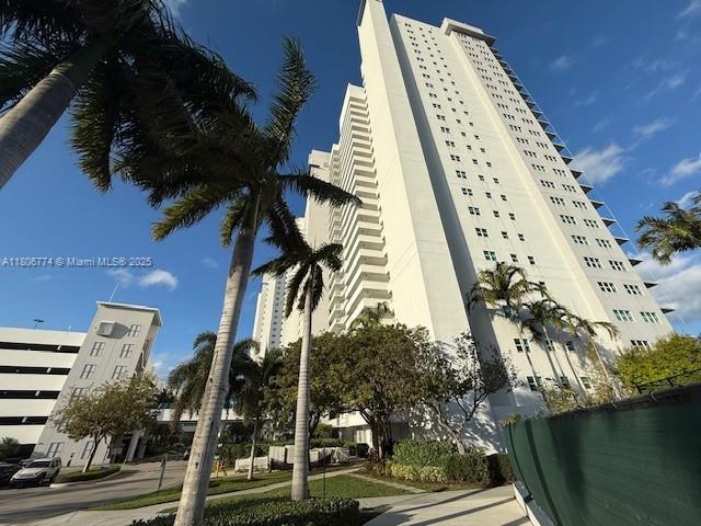 15051 Royal Oaks Ln Unit 1703, North Miami, FL 33181 - view of property