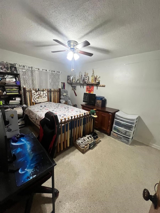 2990 W 7th Ave, Hialeah, FL 33012 - bedroom with a ceiling fan and a textured ceiling