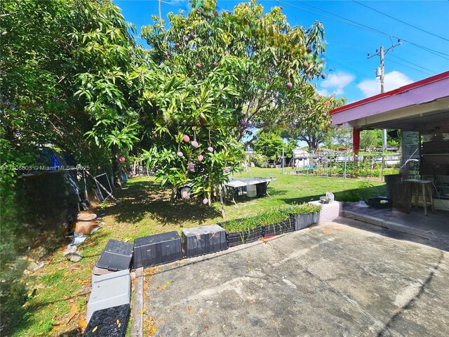 15600 SW 106th Ave, Miami, FL 33157 - view of patio