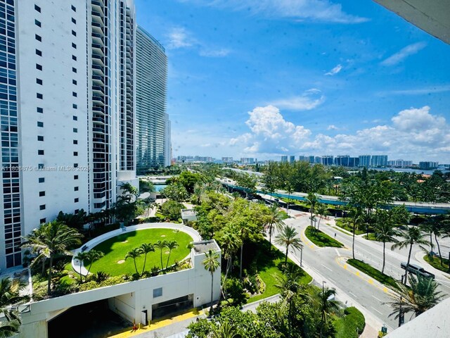 19201 Collins Ave Unit 843, Sunny Isles Beach, FL 33160 - photo 11