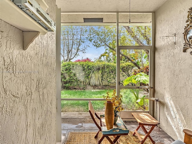2530 E Aragon Blvd Unit 1, Sunrise, FL 33313 - view of sunroom / solarium