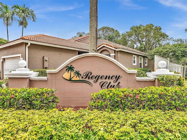 2530 E Aragon Blvd Unit 1, Sunrise, FL 33313 - community / neighborhood sign featuring a garage