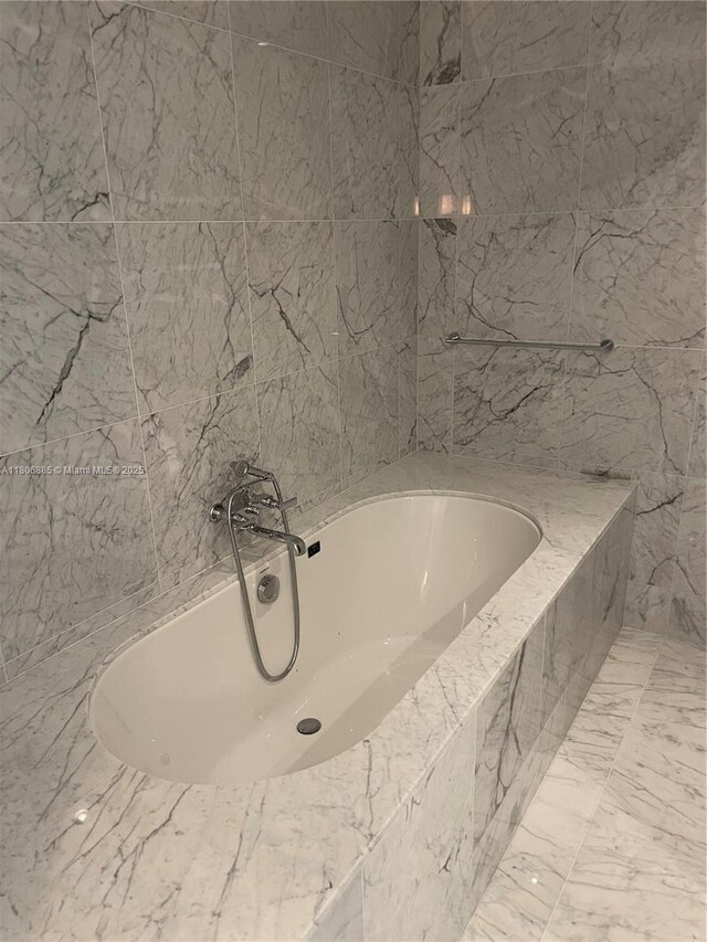 15701 Collins Ave Unit 1603, Sunny Isles Beach, FL 33160 - full bathroom with a bath