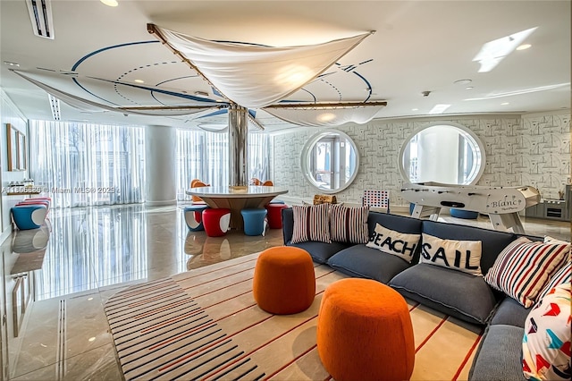 15701 Collins Ave Unit 1603, Sunny Isles Beach, FL 33160 - common area featuring recessed lighting