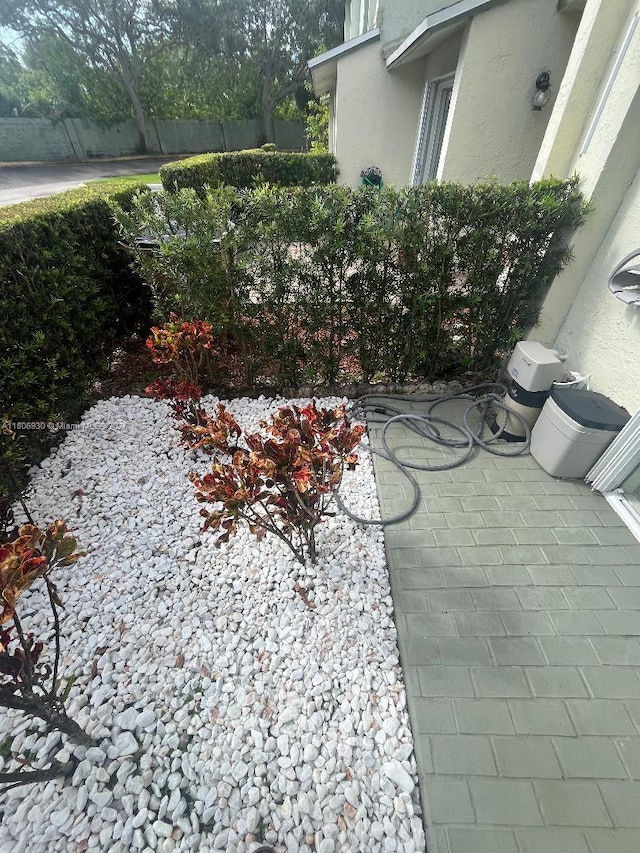 775 Crystal Lake Dr, Deerfield Beach, FL 33064 - photo 2