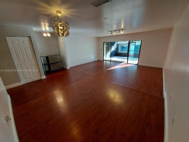 20033 NE 2nd Pl, Miami, FL 33179 - photo 4