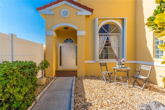 1060 NW 192nd Ave, Pembroke Pines, FL 33029 - property entrance with stucco siding