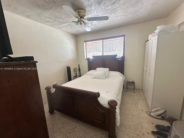 732 Burlington St, Opa-Locka, FL 33054 - bedroom featuring a ceiling fan