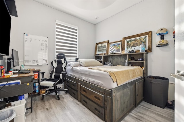22607 SW 89th Pl, Cutler Bay, FL 33190 - bedroom featuring light wood-type flooring