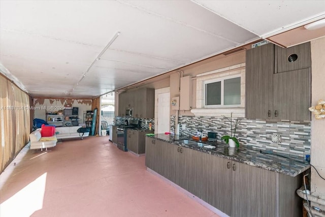 7601 Simms St, Hollywood, FL 33024 - garage featuring a sink