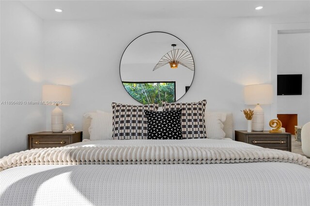 210 NE 107th St, Miami Shores, FL 33161 - bedroom featuring recessed lighting