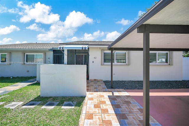 43 NW 109th Ct, Miami, FL 33172 - entrance to property featuring stucco siding