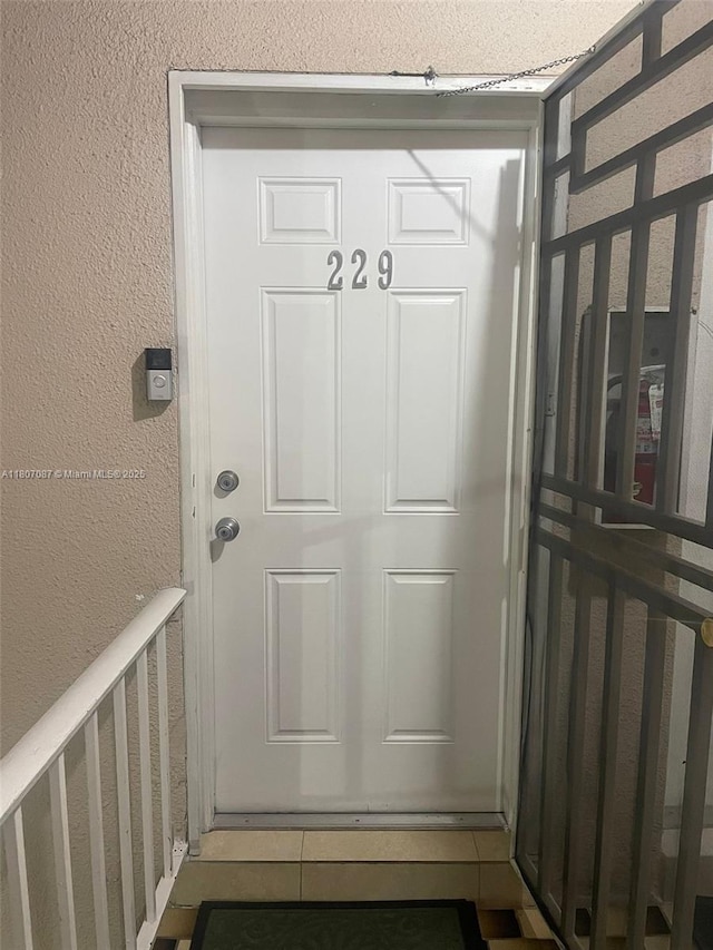 1560 W 46th St Unit 229, Hialeah, FL 33012 - view of exterior entry