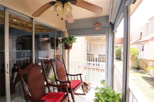 1560 W 46th St Unit 229, Hialeah, FL 33012 - sunroom with a ceiling fan