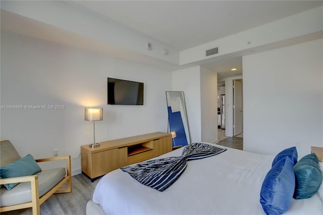 2602 E Hallandale Beach Blvd Unit R407, Hallandale Beach, FL 33009 - bedroom featuring light wood-type flooring, recessed lighting, and baseboards