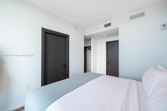 398 NE 5th St Unit 4518, Miami, FL 33132 - view of bedroom