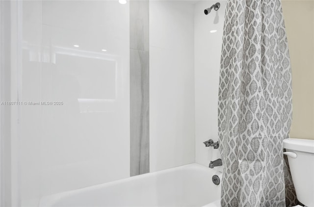 100 Ashbury Rd Unit 103, Hollywood, FL 33024 - bathroom with shower / bath combo with shower curtain and toilet
