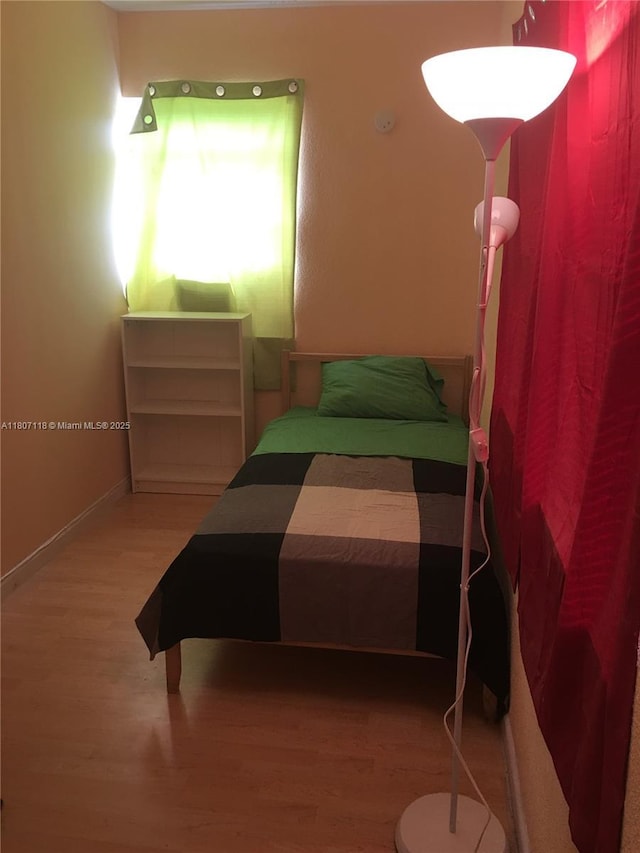 131 Carolina Ave, Fort Lauderdale, FL 33312 - bedroom featuring wood finished floors and baseboards