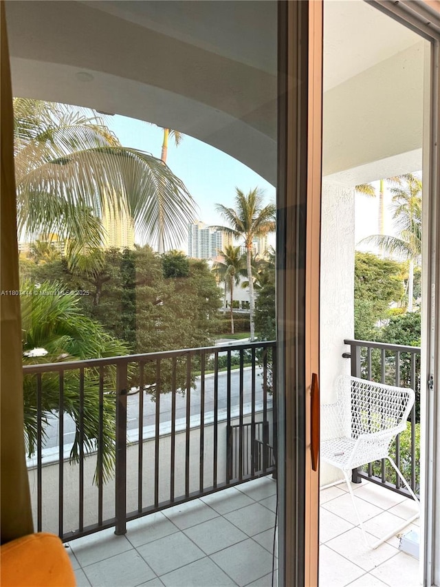 826 E Spinnaker Dr E, Hollywood, FL 33019 - photo 3